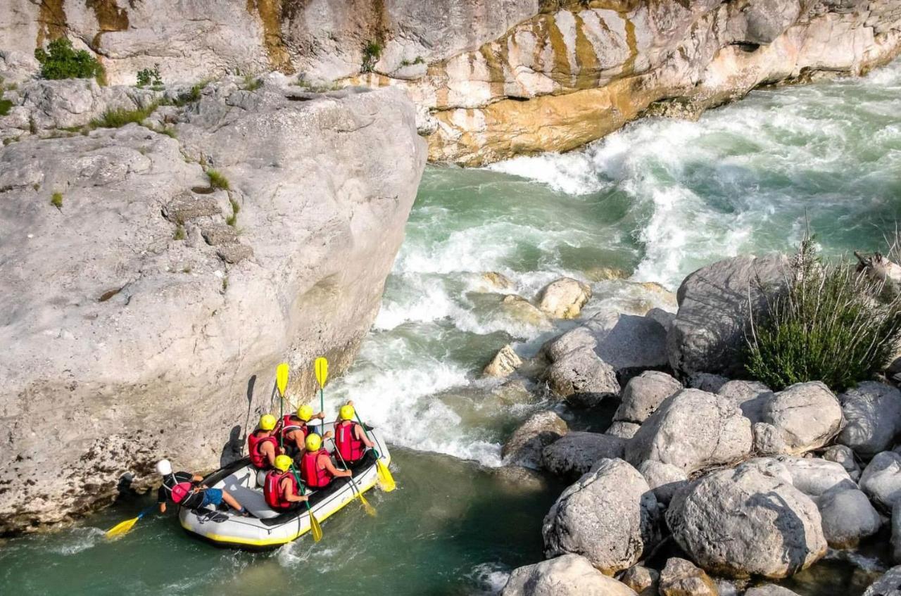 Gite Le Petit Vallon Allemagne-en-Provence Kültér fotó